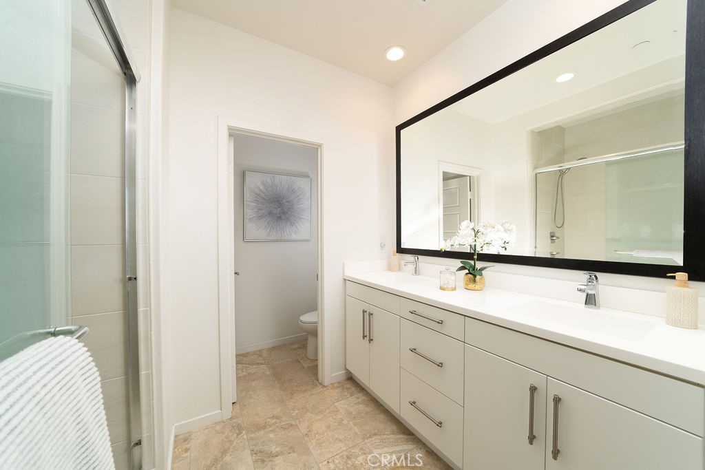 122 Cadence Property Photo 16