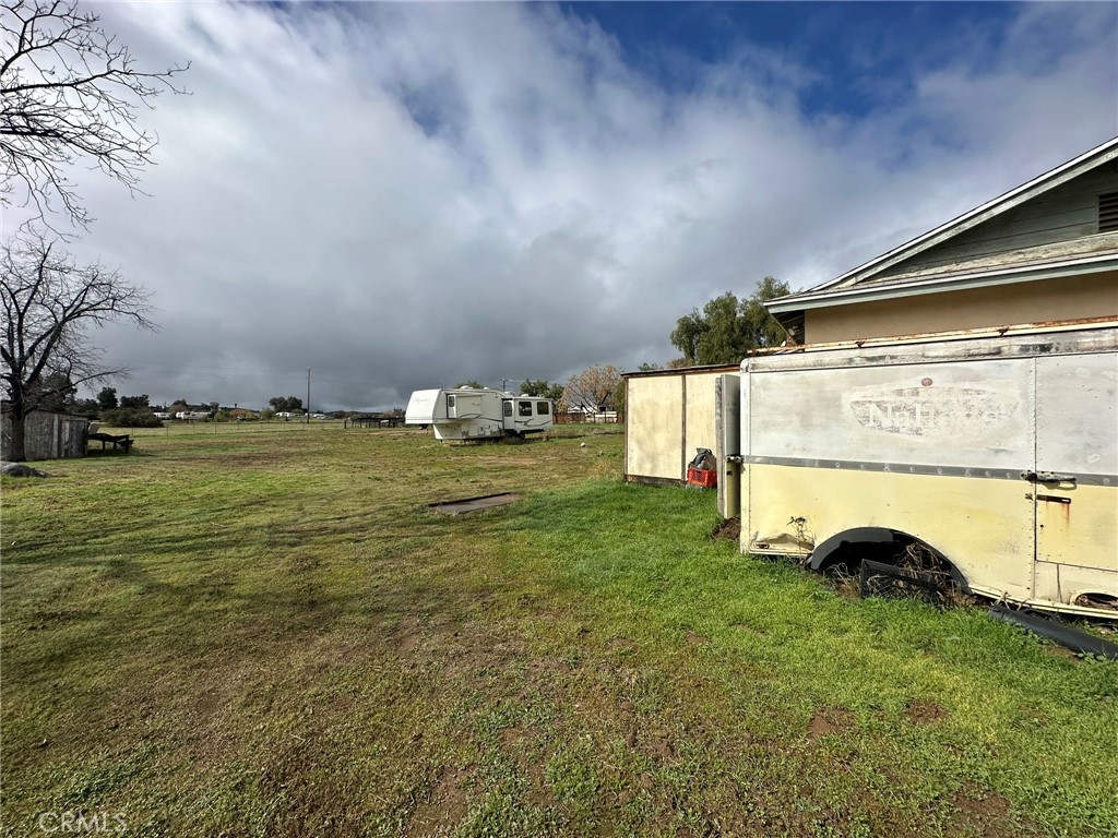 27890 Greenwald Avenue Property Photo 4