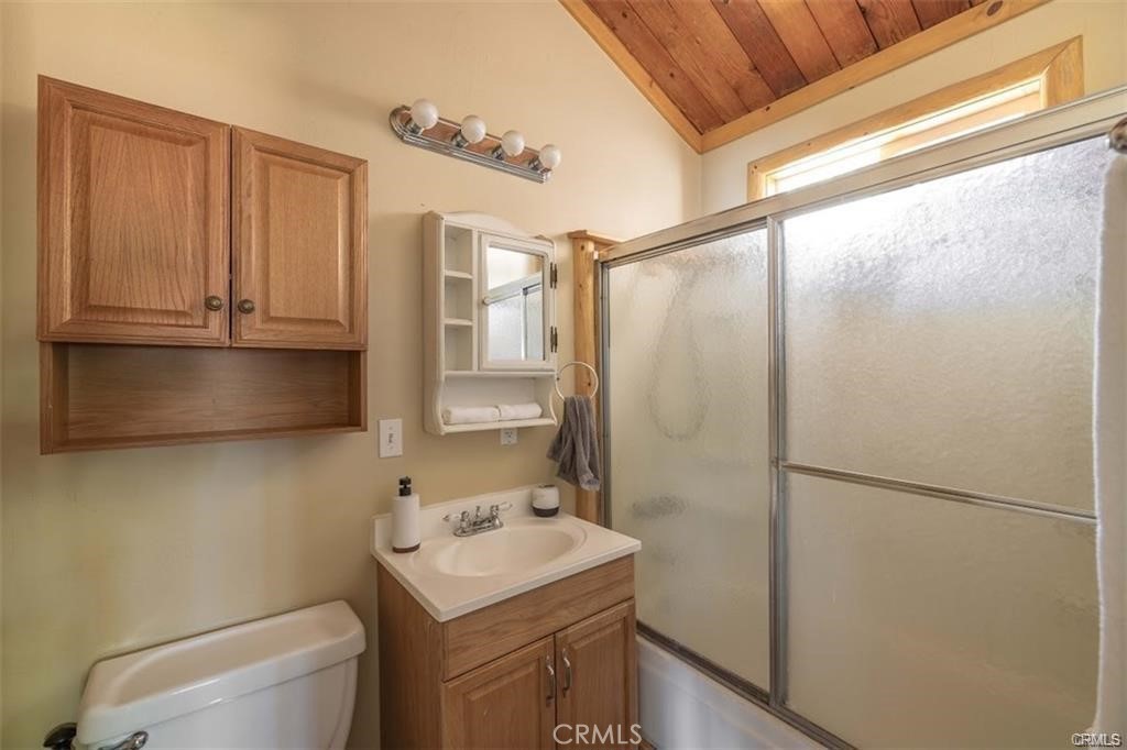 464 Los Angeles Property Photo 12