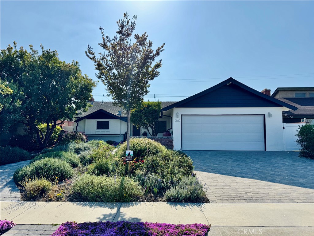 15711 Swan Lane Property Photo