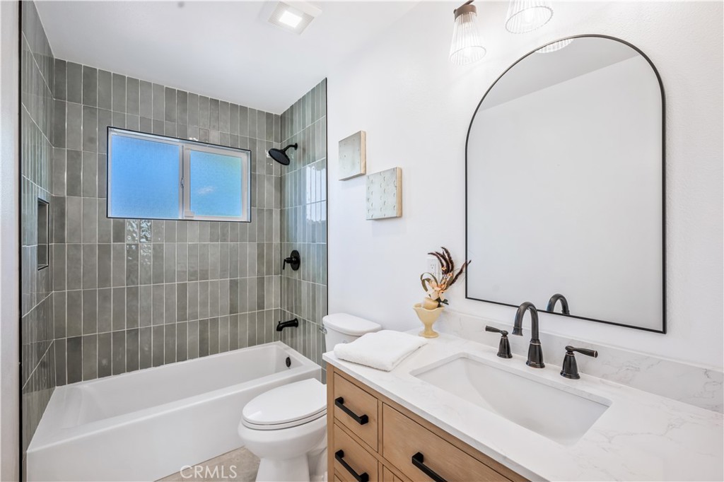 1321 Stillman Avenue Property Photo 3
