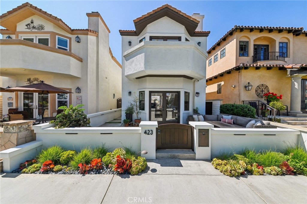 423 10th Street Property Photo