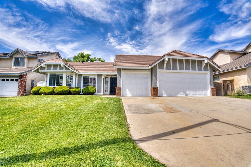 3241 Redbud Lane Property Photo