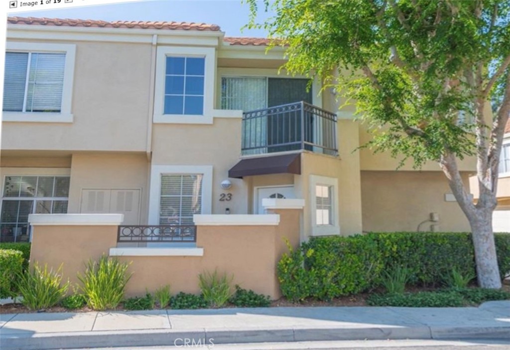 23 Front Property Photo 1