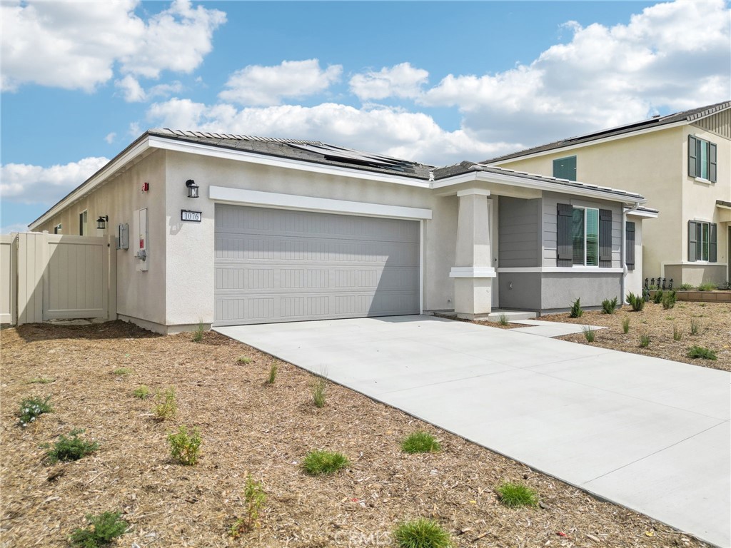 1076 Lumia Circle Property Photo 1