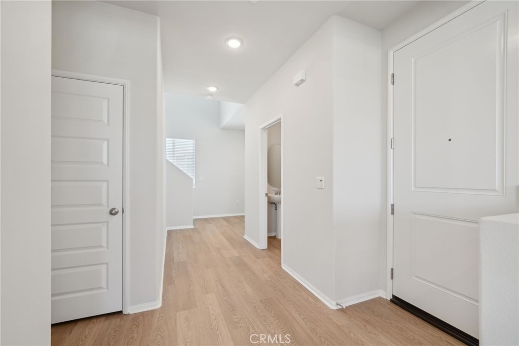 2132 Bergamot Street Property Photo 7