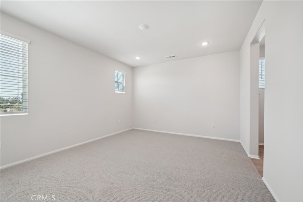2132 Bergamot Street Property Photo 26