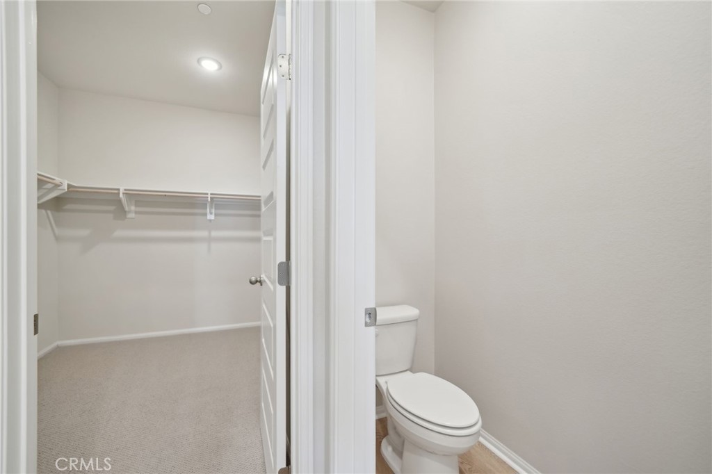 2132 Bergamot Street Property Photo 31
