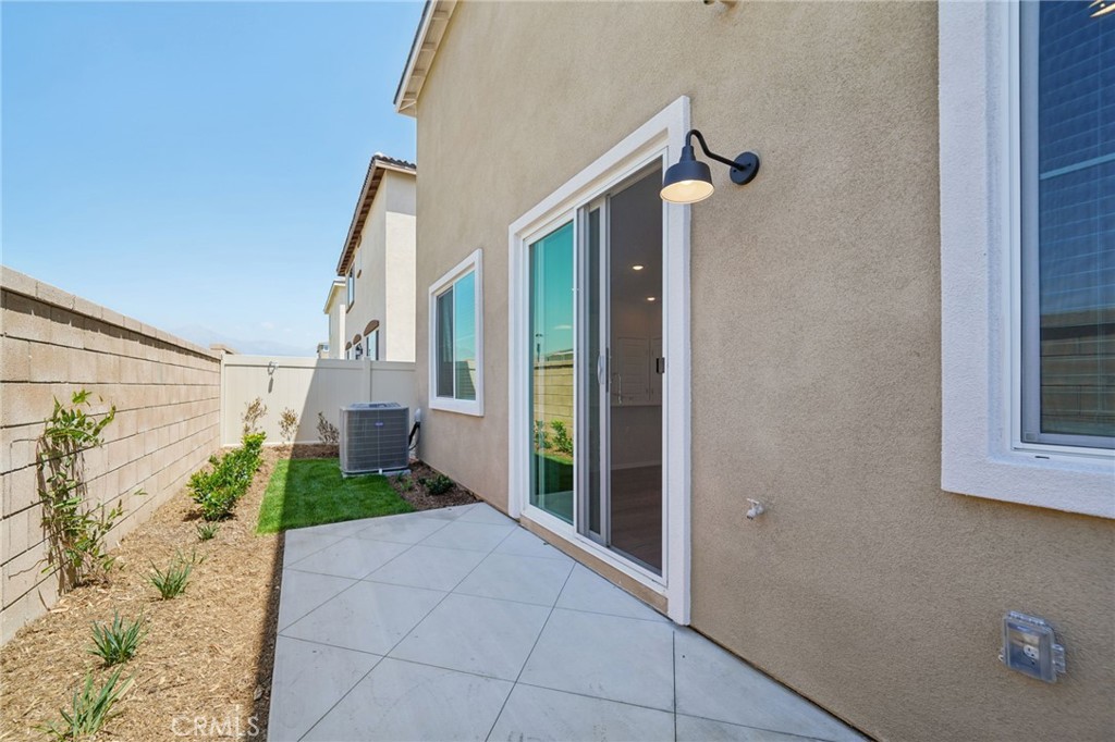 2132 Bergamot Street Property Photo 55