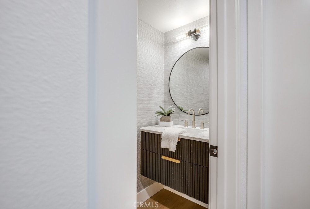 2027 Kornat Drive Property Photo 14