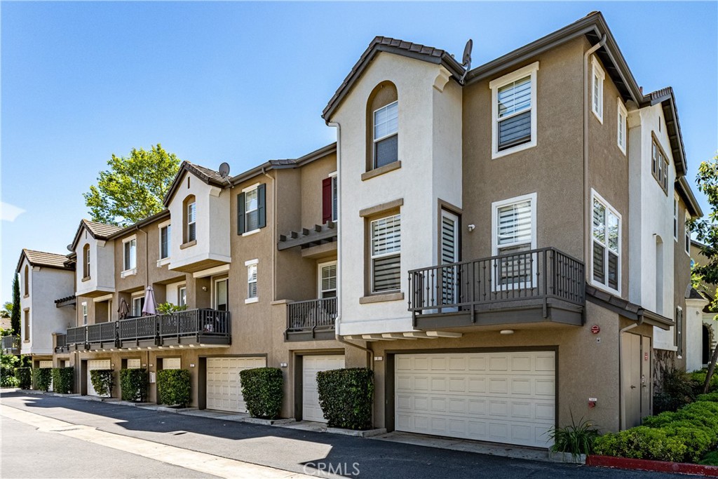 7 Burlingame Lane Property Photo 1