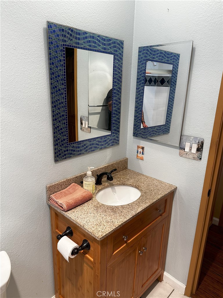 12747 Pacific Avenue 4 Property Photo 12