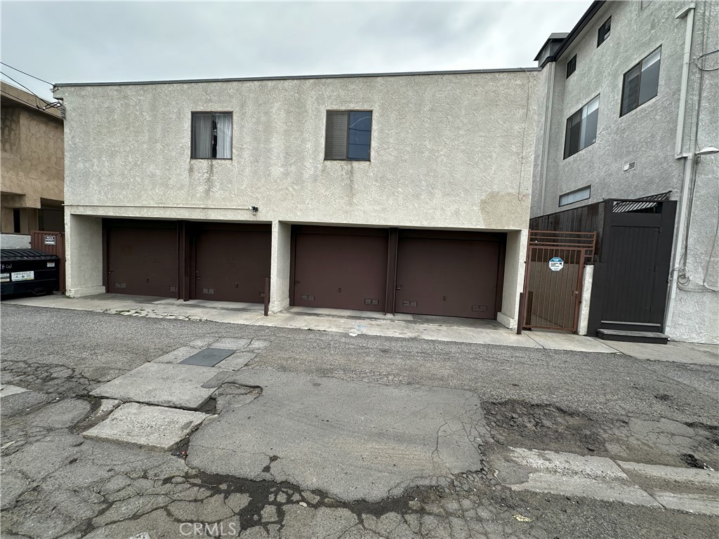 12747 Pacific Avenue 4 Property Photo 20