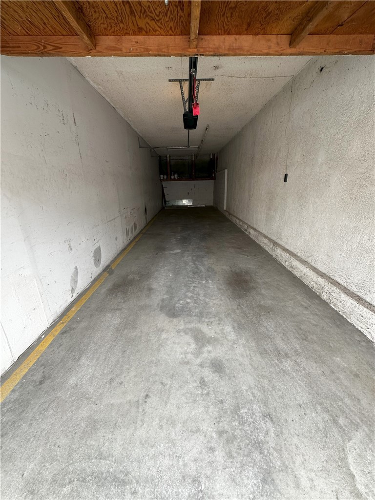 12747 Pacific Avenue 4 Property Photo 22