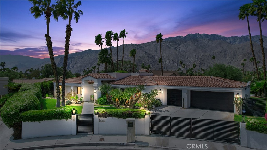 1045 E Deepak Road Property Photo 1