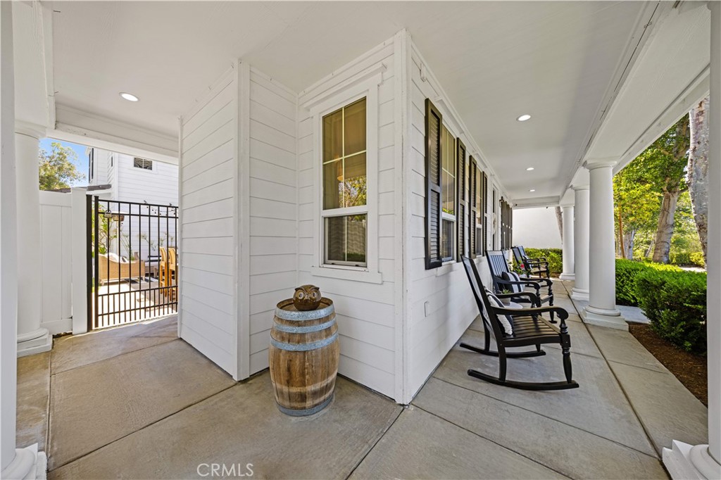 39 Bedstraw Property Photo 4