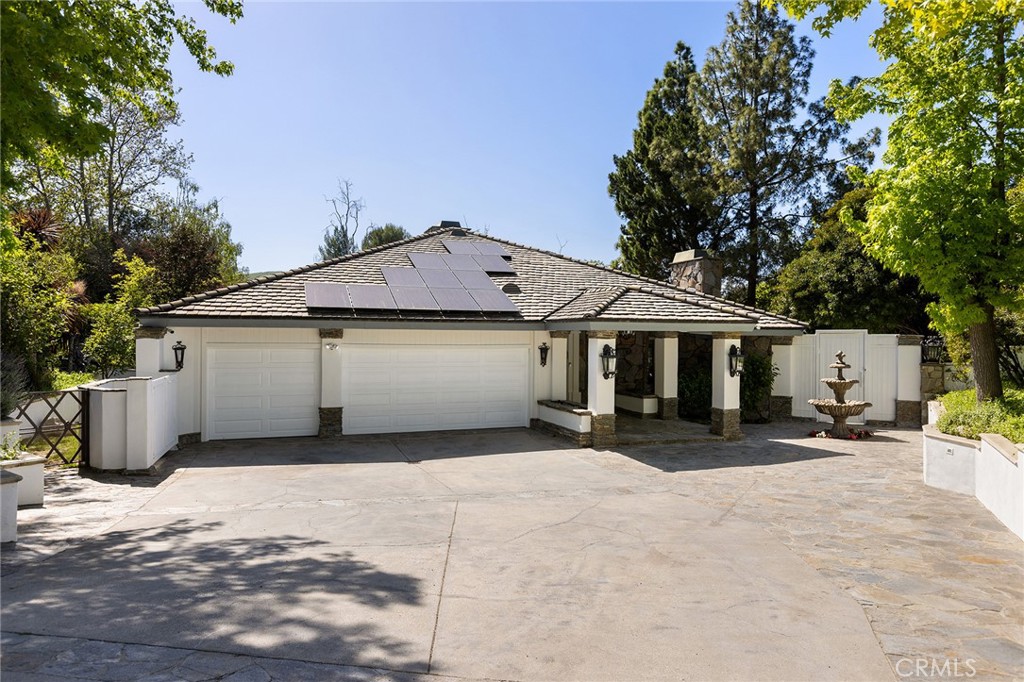 1481 Kingston Circle Property Photo 1
