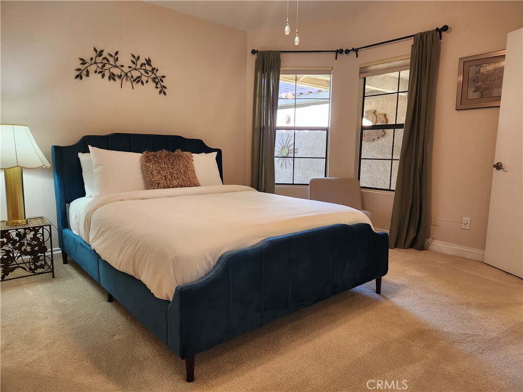 41786 Woodhaven Drive W Property Photo 10