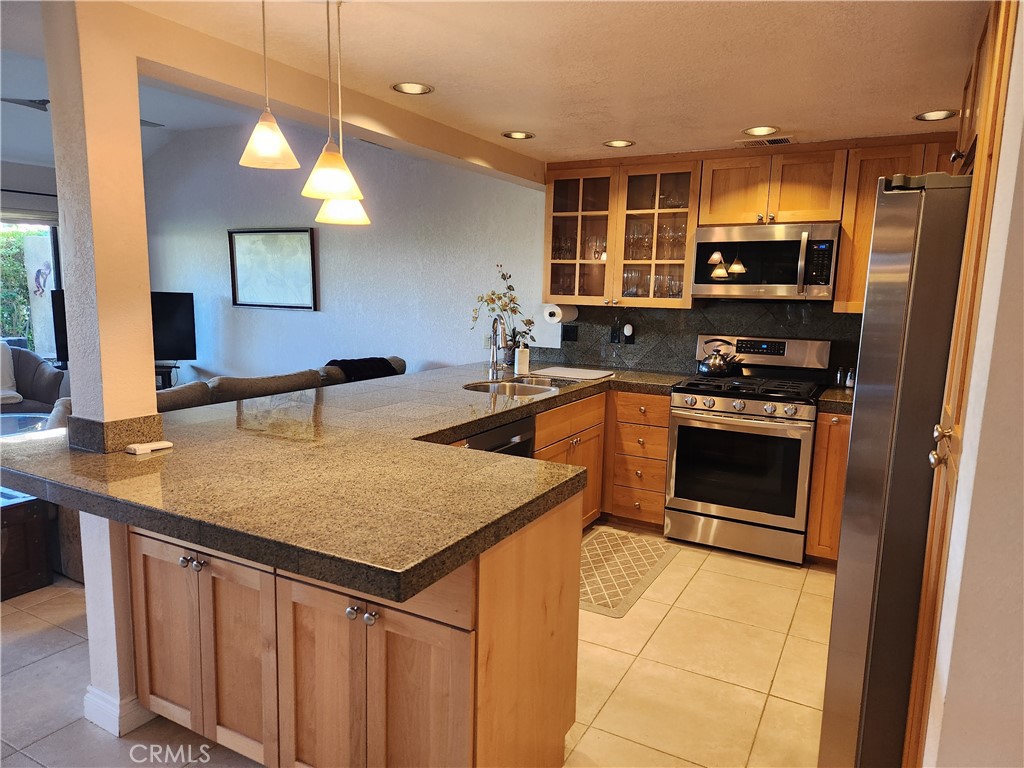 41786 Woodhaven Drive W Property Photo 15