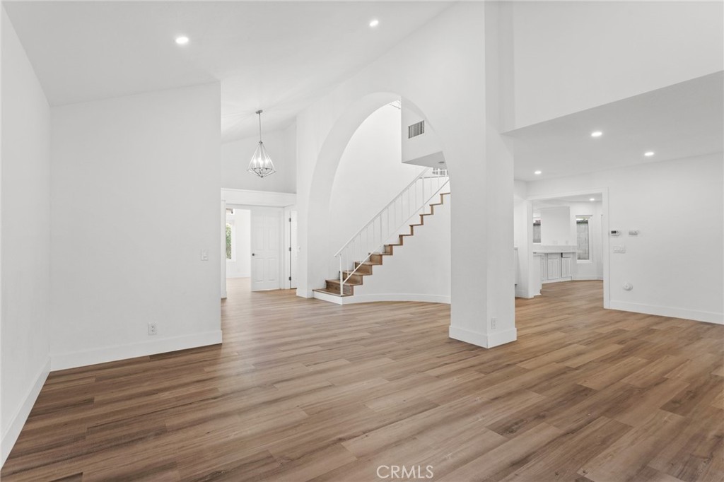 16 Encina Property Photo 13