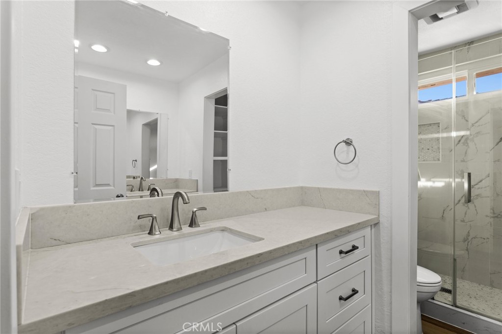 16 Encina Property Photo 29