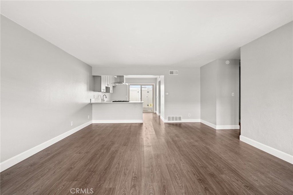 8038 Worthy Drive Property Photo 1