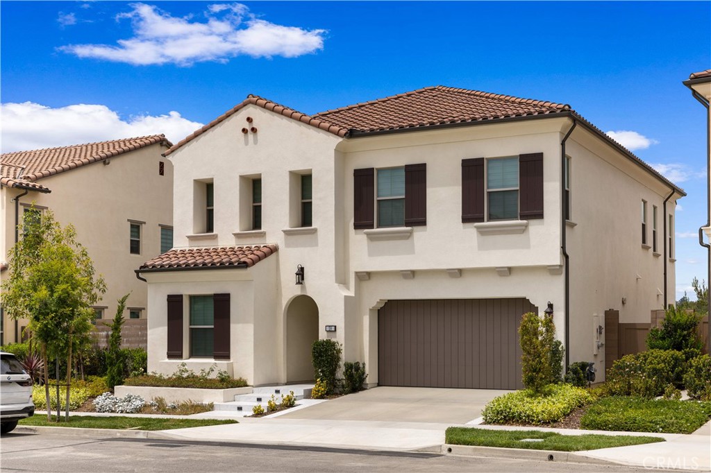 59 Longchamp Property Photo 1