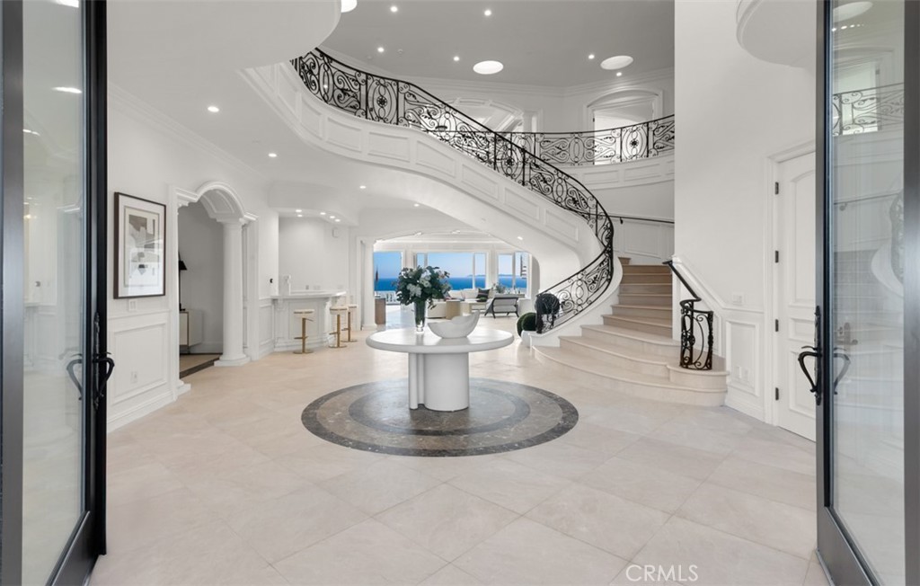 71 Ritz Cove Drive Property Photo 1