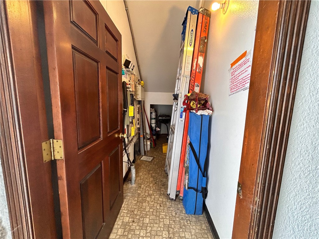 1008 N Ross Street Property Photo 19