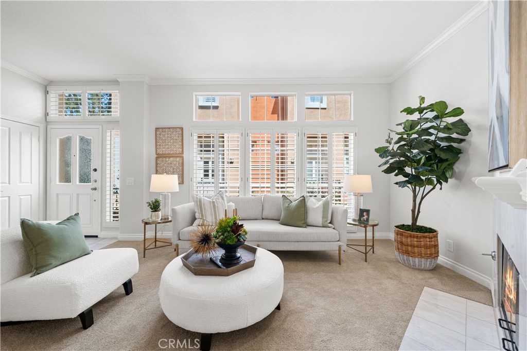 4 Crivelli Aisle Property Photo 1
