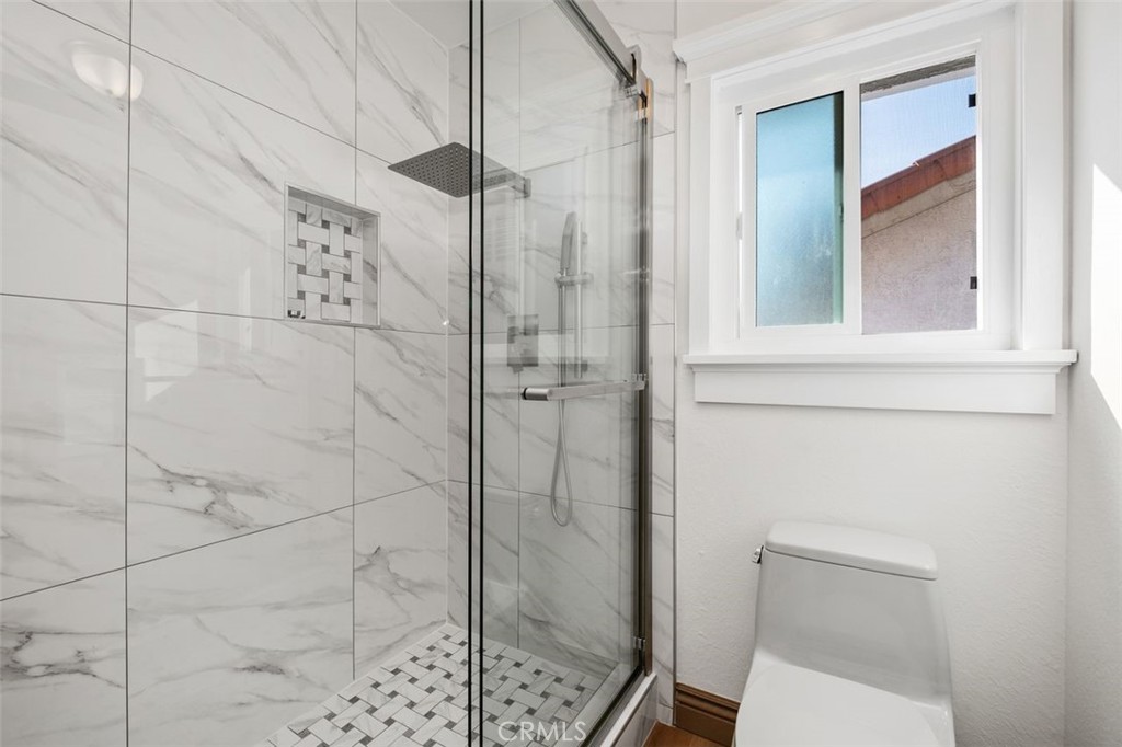 9 Aberdeen St Property Photo