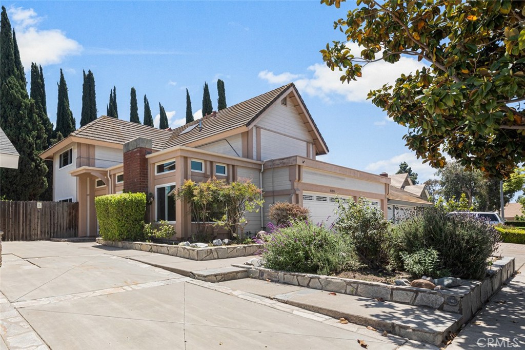 15216 Vichy Circle Property Photo 1