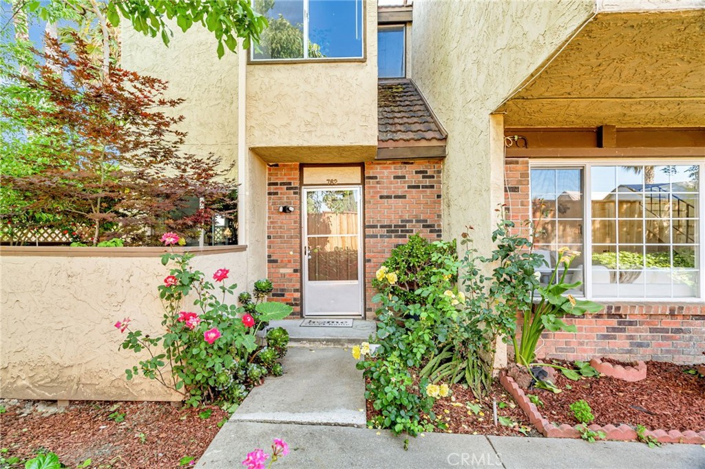 762 Dragonfly Court Property Photo 1