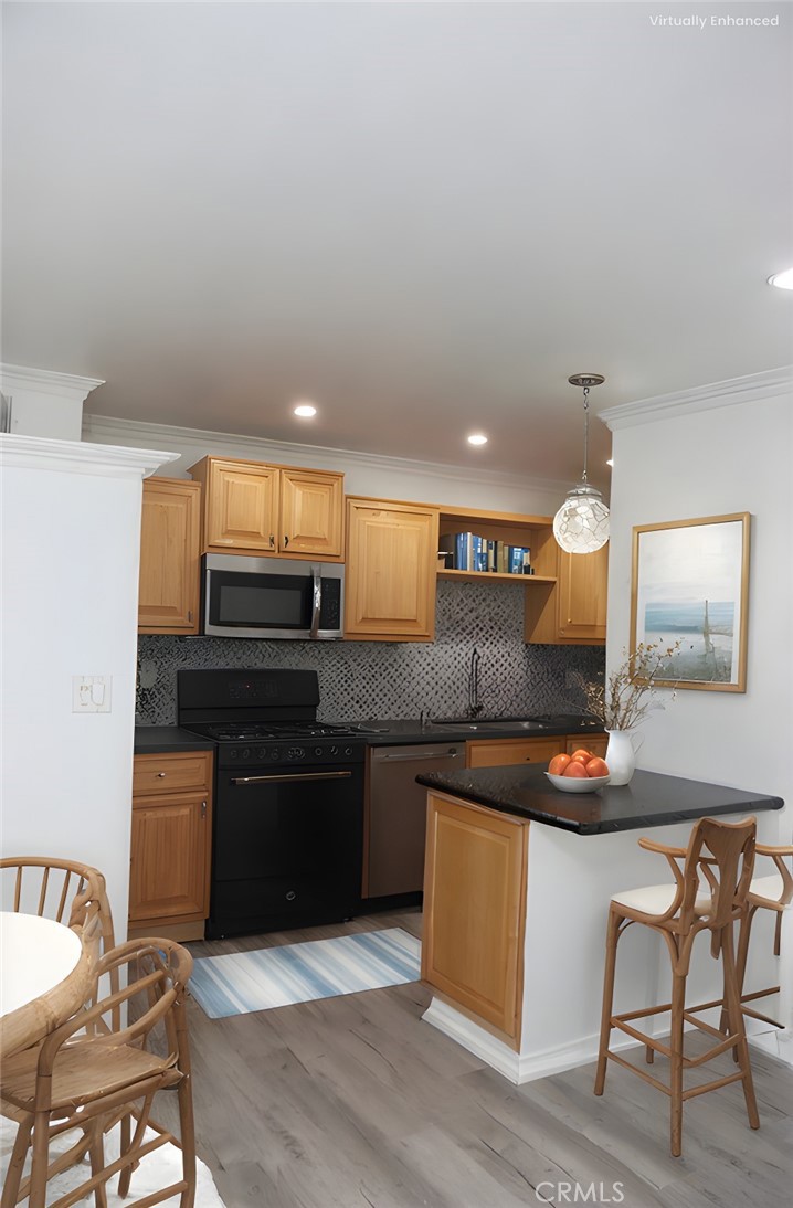 604 Sunfish Way Property Photo 2