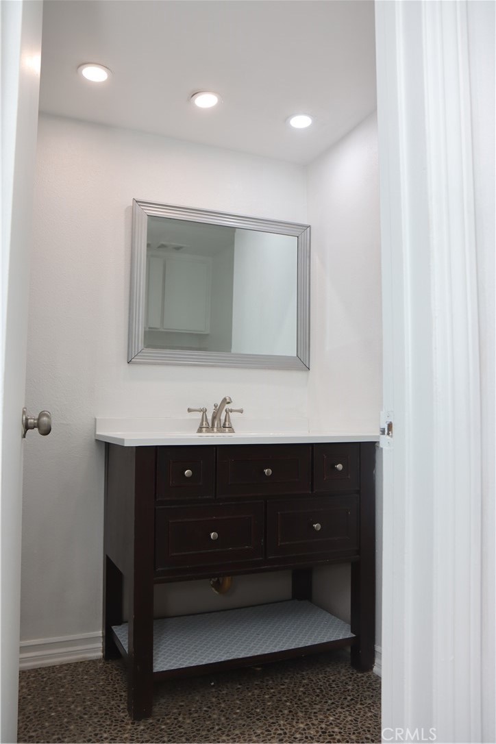 604 Sunfish Way Property Photo 5