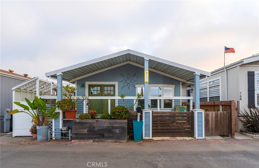 21752 Pacific Coast 15A Property Photo 1