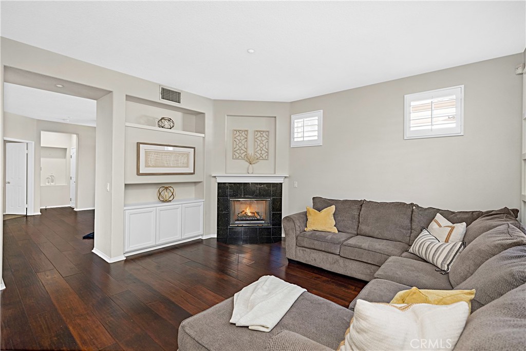 22 Amesbury Court Property Photo 4