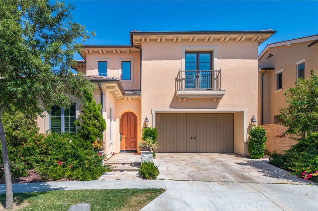 51 Thoroughbred Property Photo