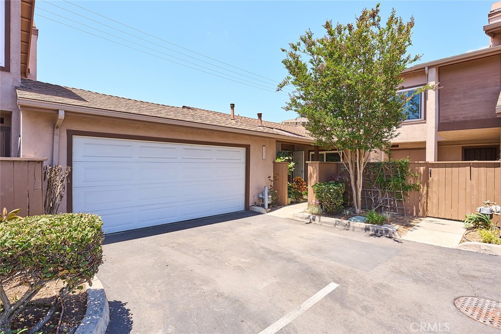 8068 Catherine Avenue 9 Property Photo 1