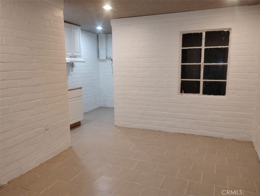 12041 Sierra Way Property Photo 1