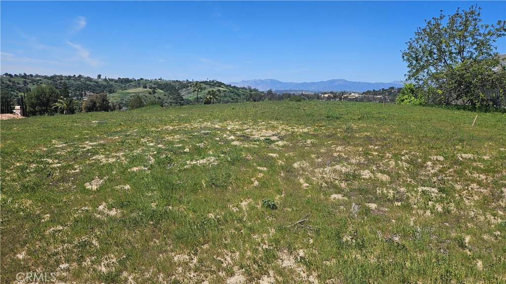 2887 Shadow Canyon Road Property Photo 3
