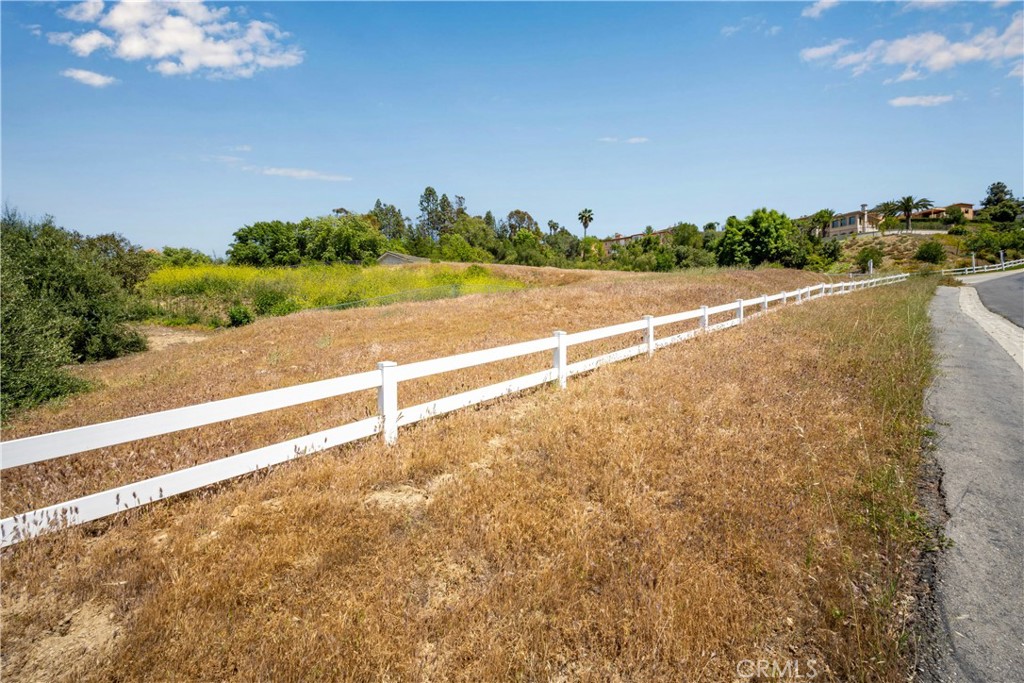 2887 Shadow Canyon Road Property Photo 15