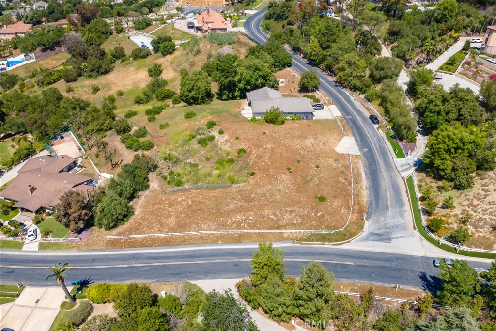 2887 Shadow Canyon Road Property Photo 33
