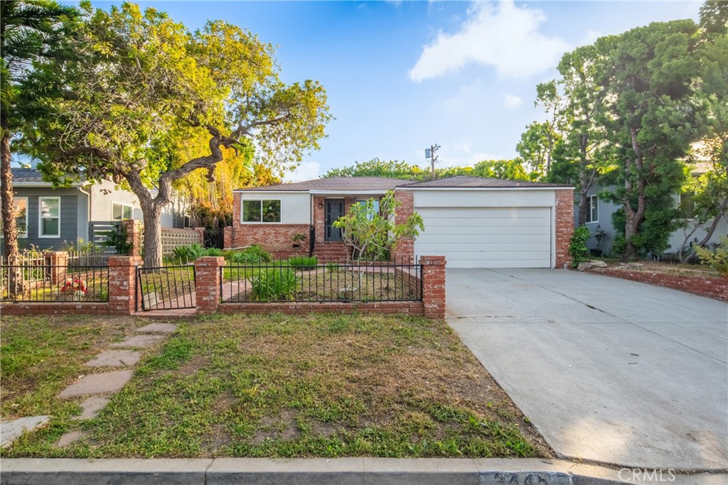 3445 Tilden Avenue Property Photo 1