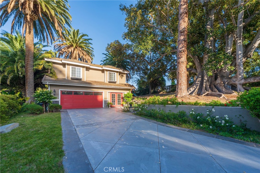 435 S Estate Drive Property Photo 8