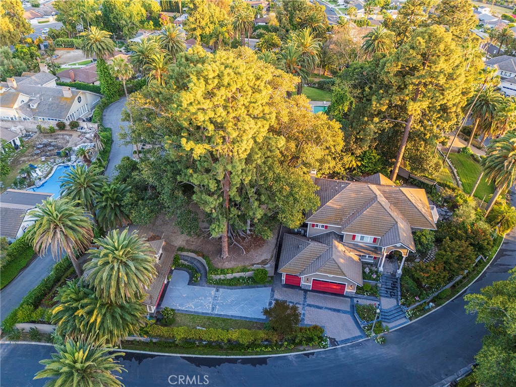 435 S Estate Drive Property Photo 10