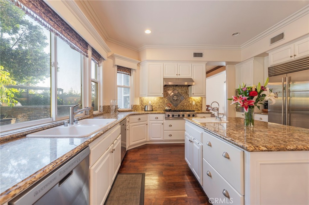 435 S Estate Drive Property Photo 29