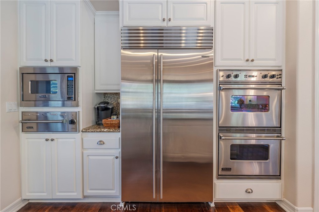 435 S Estate Drive Property Photo 33