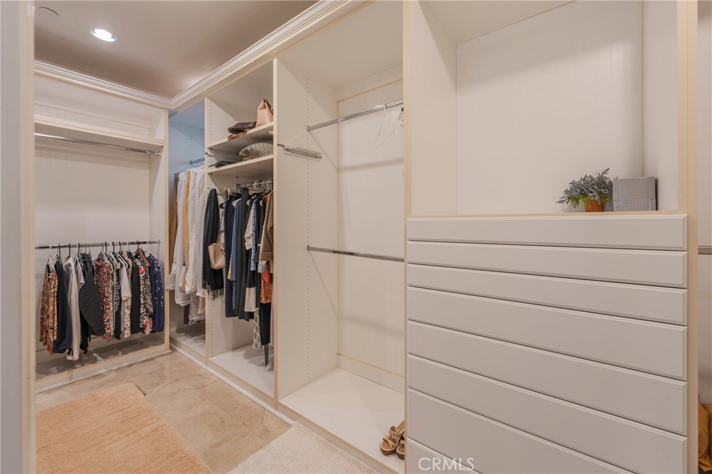 435 S Estate Drive Property Photo 39