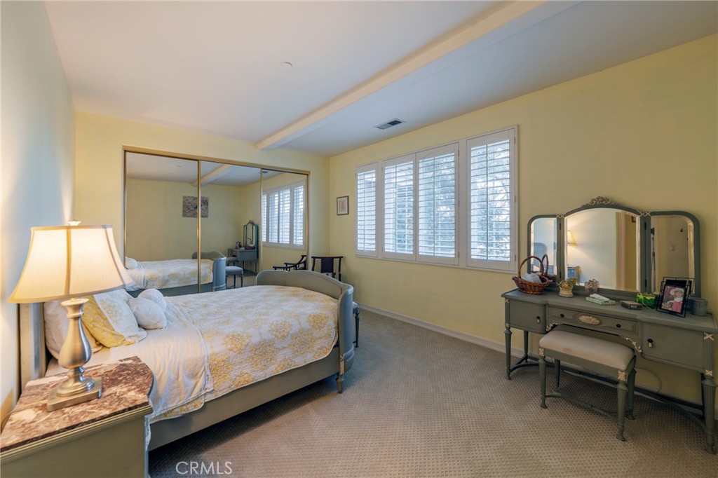 435 S Estate Drive Property Photo 45